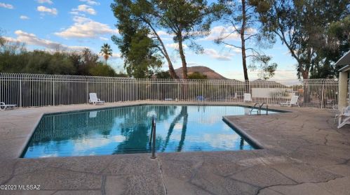 2874 Sheryl Dr, Tucson, AZ 85713-1170