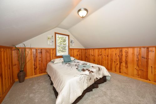 1204 95th St, Milwaukee WI  53214-2726 exterior