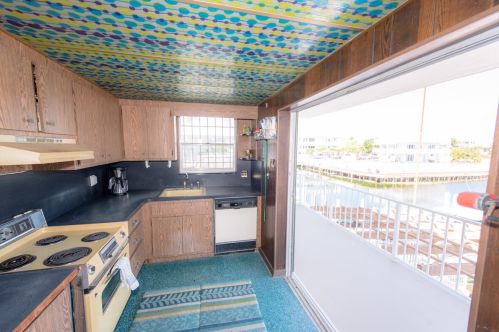 148 Marina Ave, Key Largo FL exterior