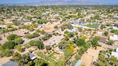 6507 Paradise Dr, Scottsdale AZ 85254-5175 exterior