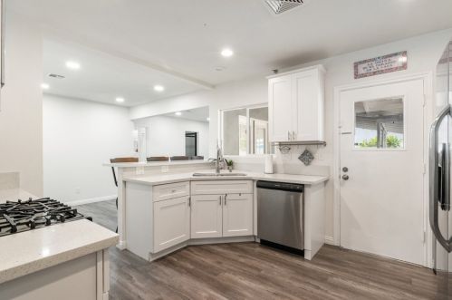 3056 Priscilla St, Riverside CA  92506-4314 exterior