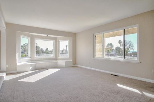 6960 Vista Del Sol, Gilroy CA  95020-9544 exterior