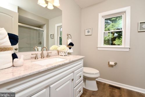 241 Forest Lane Rd, Fredericksburg VA  22405-3182 exterior