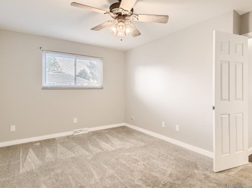 4561 Hannibal St, Denver CO 80239-5606 exterior