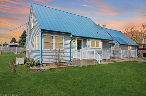 2449 Grand Ave, Beloit, WI 53511-5732