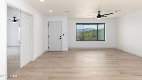 4331 Paseo Del Barranco, Tucson AZ  85745-9545 exterior