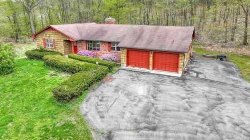 62 Collabar Rd, Montgomery, NY 12549-1805