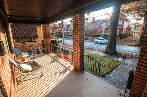 307 Whipple St, Pittsburgh, PA 15218-1008