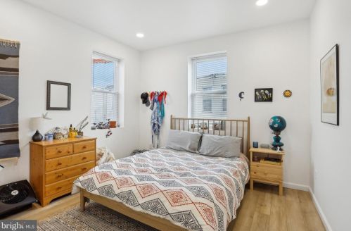 5220 Larchwood Ave, Philadelphia PA 19143-1522 exterior