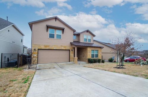 252 Santa Maria St, Georgetown TX  78628-7082 exterior