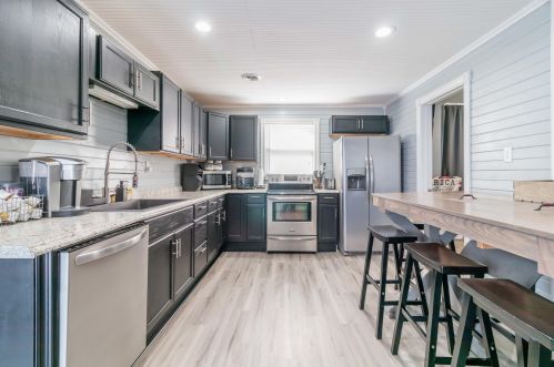 115 High St, Hebron OH  43025-9038 exterior