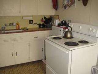 536 Robinson St, Monterey CA  93940-3218 exterior