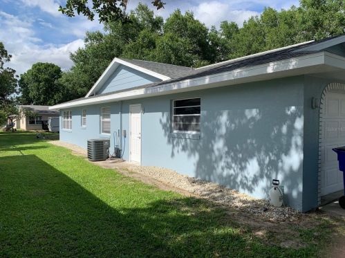 201 Robin Ave, Sebring FL  33870-8536 exterior