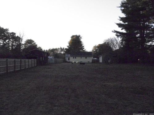 21 Humes Rd, Killingly CT  06241-1226 exterior