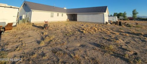 1636 Circle I Rd, Willcox, AZ 85643-3163