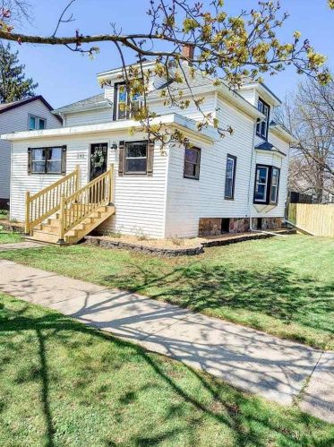 283 7th St, Fond Du Lac, WI 54935-5168