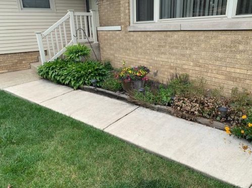 6610 Maryland Ave, Hammond, IN 46323-1823