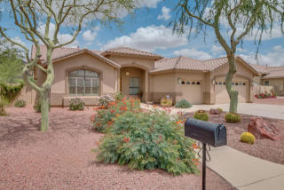5642 Whispering Wind Dr, Glendale, AZ 85310-2806