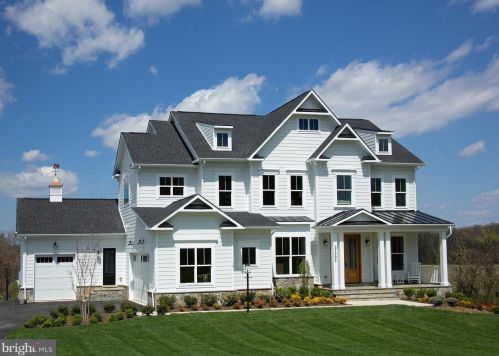 37092 Shoemaker School Rd, Purcellville, VA 20132-4340