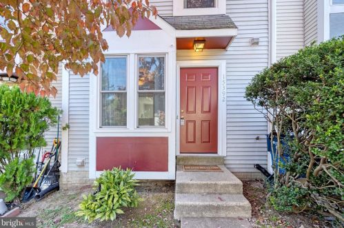 15392 Gatehouse Ter, Woodbridge, VA 22191-4132