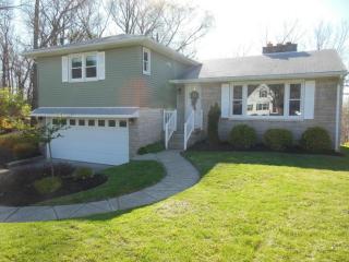 12 Shawnee Dr, Chillicothe, OH 45601-1148