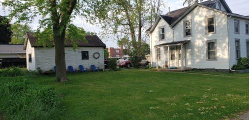 300 Cross St, Clinton, WI 53525-9786