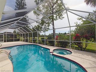 4587 Ashton Ct, Naples, FL 34112-8823
