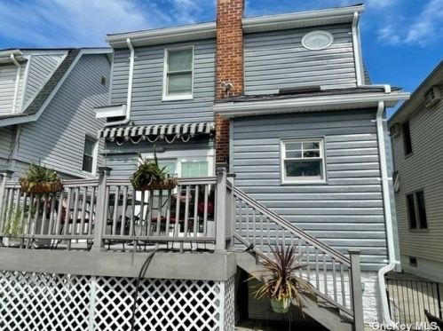 156-32 102nd St, Jamaica, NY 11414-1117
