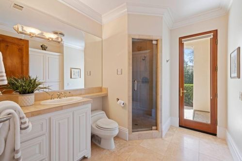 9642 Sterling Pointe Ct, Loomis CA  95650-7120 exterior