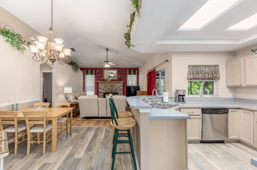 527 Greenway Ter, Port Saint Lucie FL  34983-2642 exterior