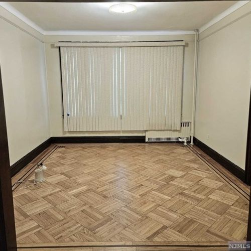 2211 Dietz Pl, North Bergen NJ  07047-2011 exterior