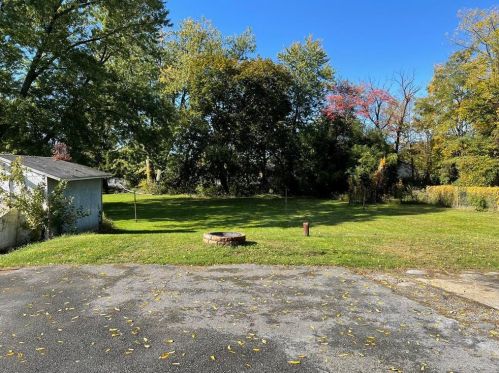 1130 Trexlertown Rd, Breinigsville PA  18031-1667 exterior