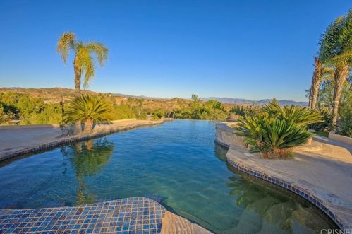 30415 Remington Rd, Santa Clarita CA  exterior