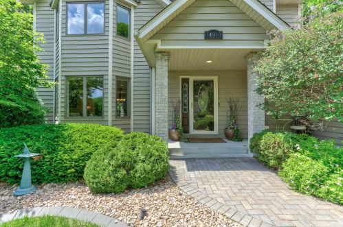 14910 Timberglade Cir, Prior Lake, MN 55372-1118