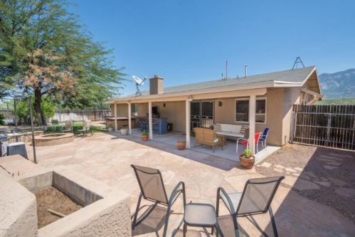 15630 Columbus Blvd, Tucson, AZ 85739-9775
