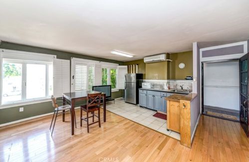 419 Commonwealth Ave, Fullerton CA 92832-2054 exterior