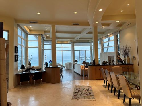 13 Green Turtle Rd, San Diego, CA 92118-3204