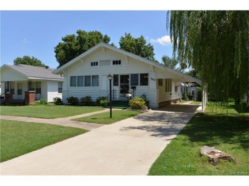905 Moore St, Henryetta OK  74437-4845 exterior