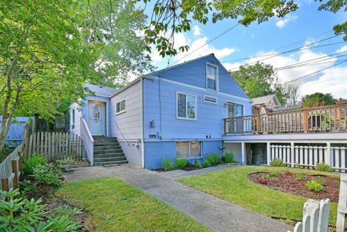 1727 Trenton Ave, Bremerton WA  98310-5044 exterior