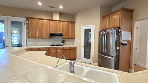 2 Burney Dr, Chico CA  95928-3805 exterior