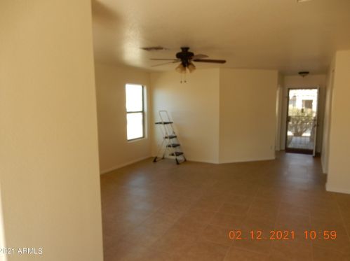 585 Barrus St, Casa Grande, AZ 85122-5164