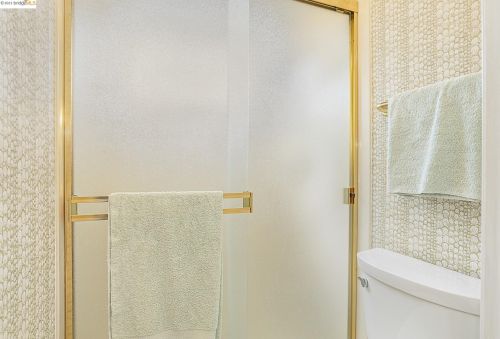 4136 Strathmore Way, North Highlands CA  95660-2853 exterior