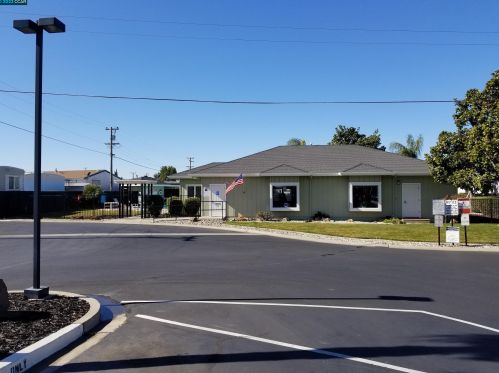 46 Cayuga St, Oakley CA  94561-1661 exterior