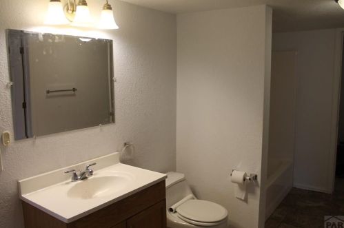 827 1 St, Pueblo CO 81001-4012 exterior