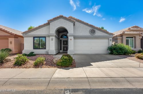 14027 Windsong Trl, Sun City, AZ 85374-3841