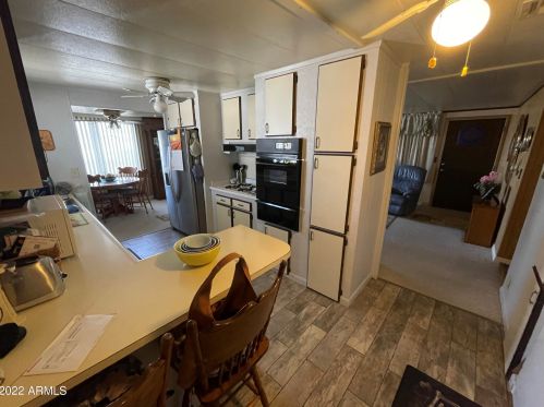3807 Abraham Ln, Glendale, AZ 85308-2020
