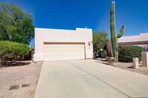 6206 Silk Tree Pl, Tucson, AZ 85704-6055