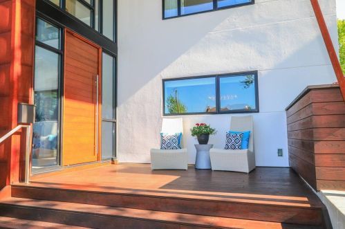 2872 Erie Ave, Cincinnati OH 45227-2735 exterior