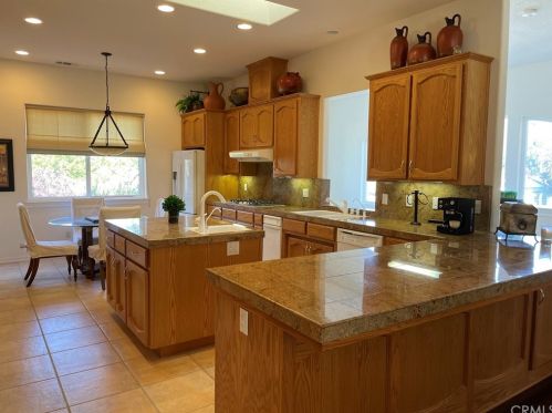 1165 Pradera Ct, Pismo Beach, CA 93420-2900