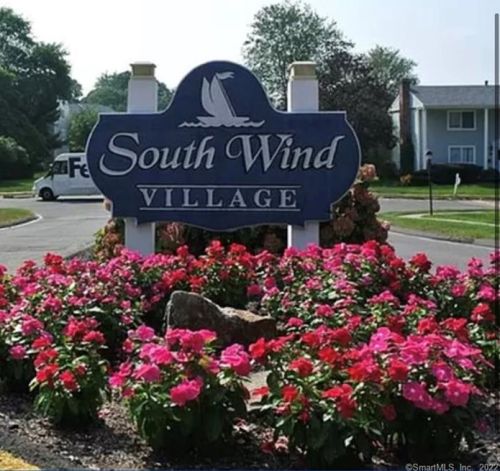 135 Carriage Path, Milford CT  06460-7540 exterior